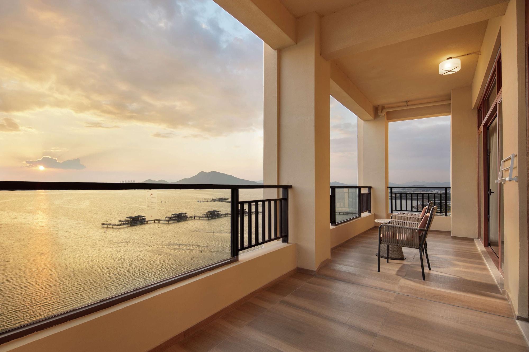 Doubletree By Hilton Huidong Resort Huizhou  Esterno foto